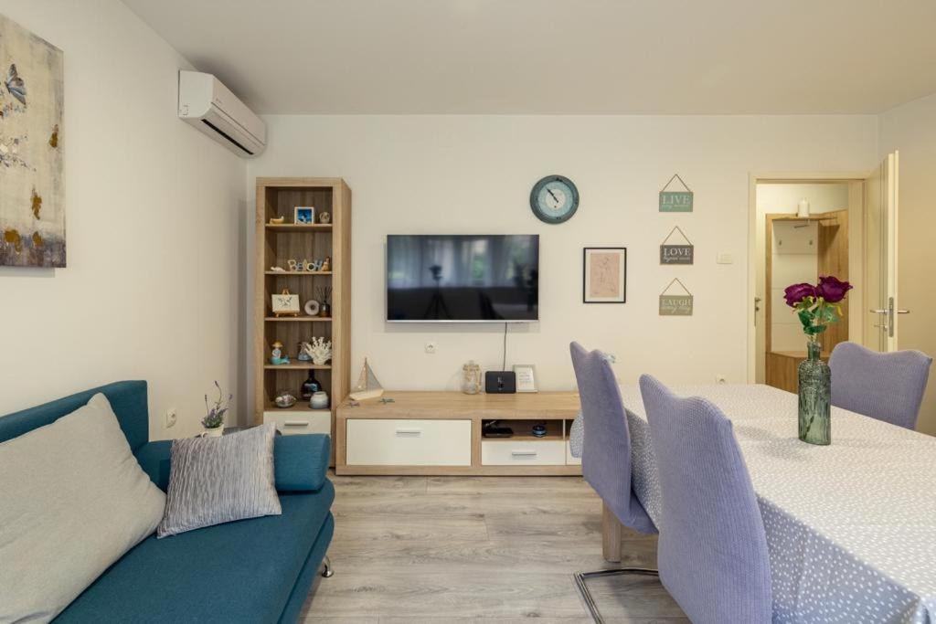 Central Apartment Josko - Combine Parking&Beach&Old Town Σπλιτ Εξωτερικό φωτογραφία