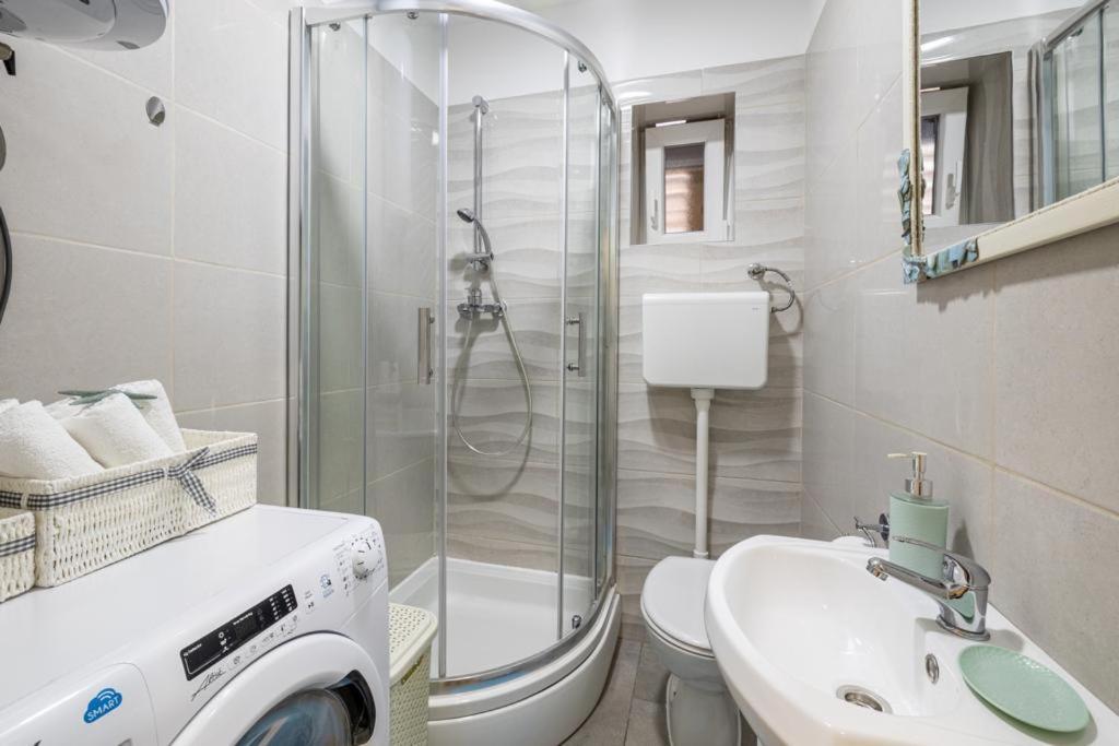 Central Apartment Josko - Combine Parking&Beach&Old Town Σπλιτ Εξωτερικό φωτογραφία